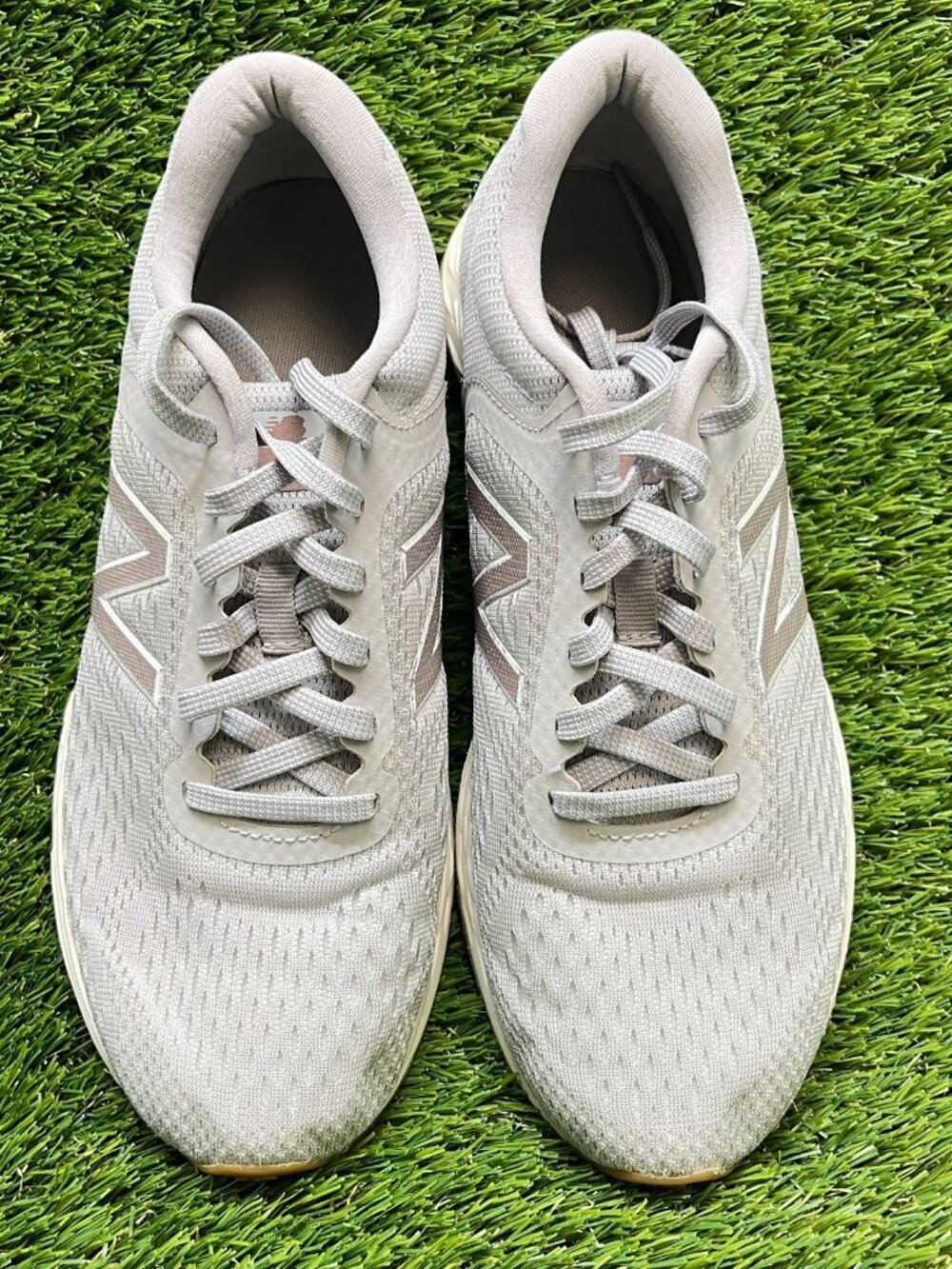 New Balance Fresh Foam Arishi V2 Womens Size 9 Gray White Running Shoes Sneakers - Picture 5 of 10